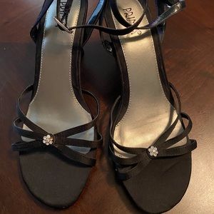Prima Black Dress Ankle Strappy Heels - not worn!  Discounted Shipping!